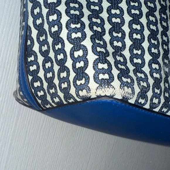 Tory Burch Gemini Link Tote Navy, Royal Blue, and White Geometric Shoulder Bag - Picture 10 of 17